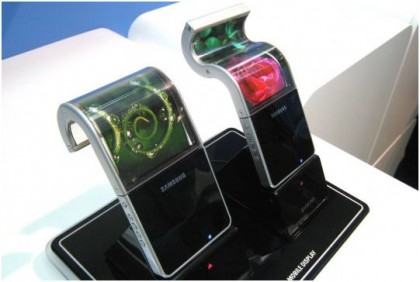 Samsung-Flexible-Displays.jpg